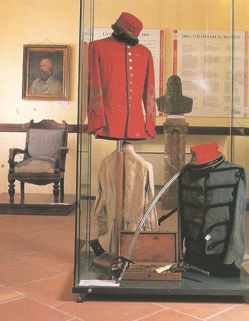 Uniforme del grande patriota, garibaldino e politico marsalese Abele Damiani